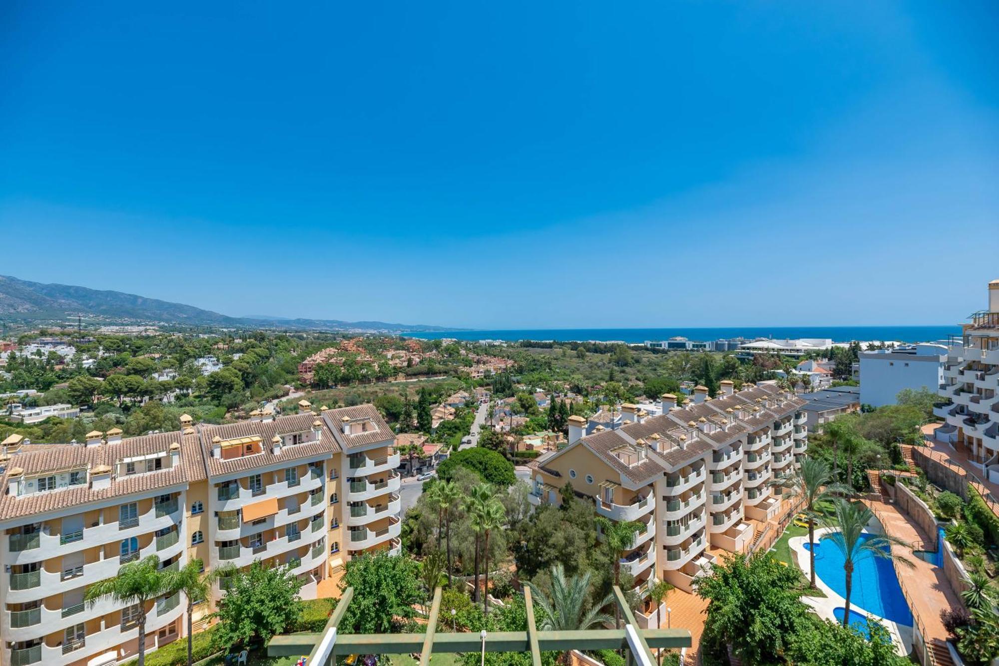 Elegant 2 Bdrm Penthouse With Bbq And Pools Daire Marbella Dış mekan fotoğraf