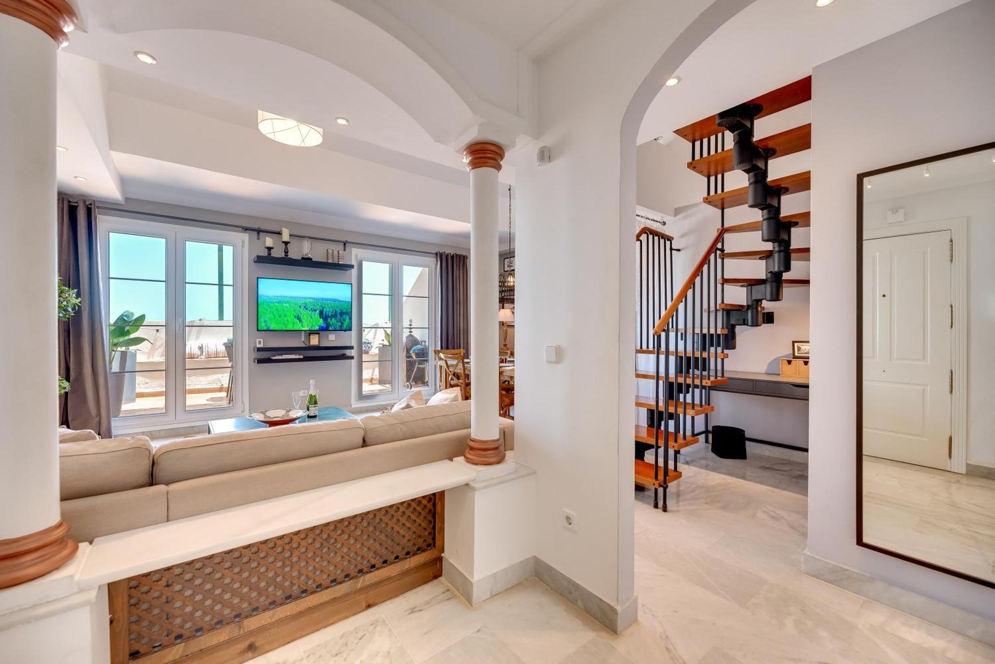 Elegant 2 Bdrm Penthouse With Bbq And Pools Daire Marbella Dış mekan fotoğraf