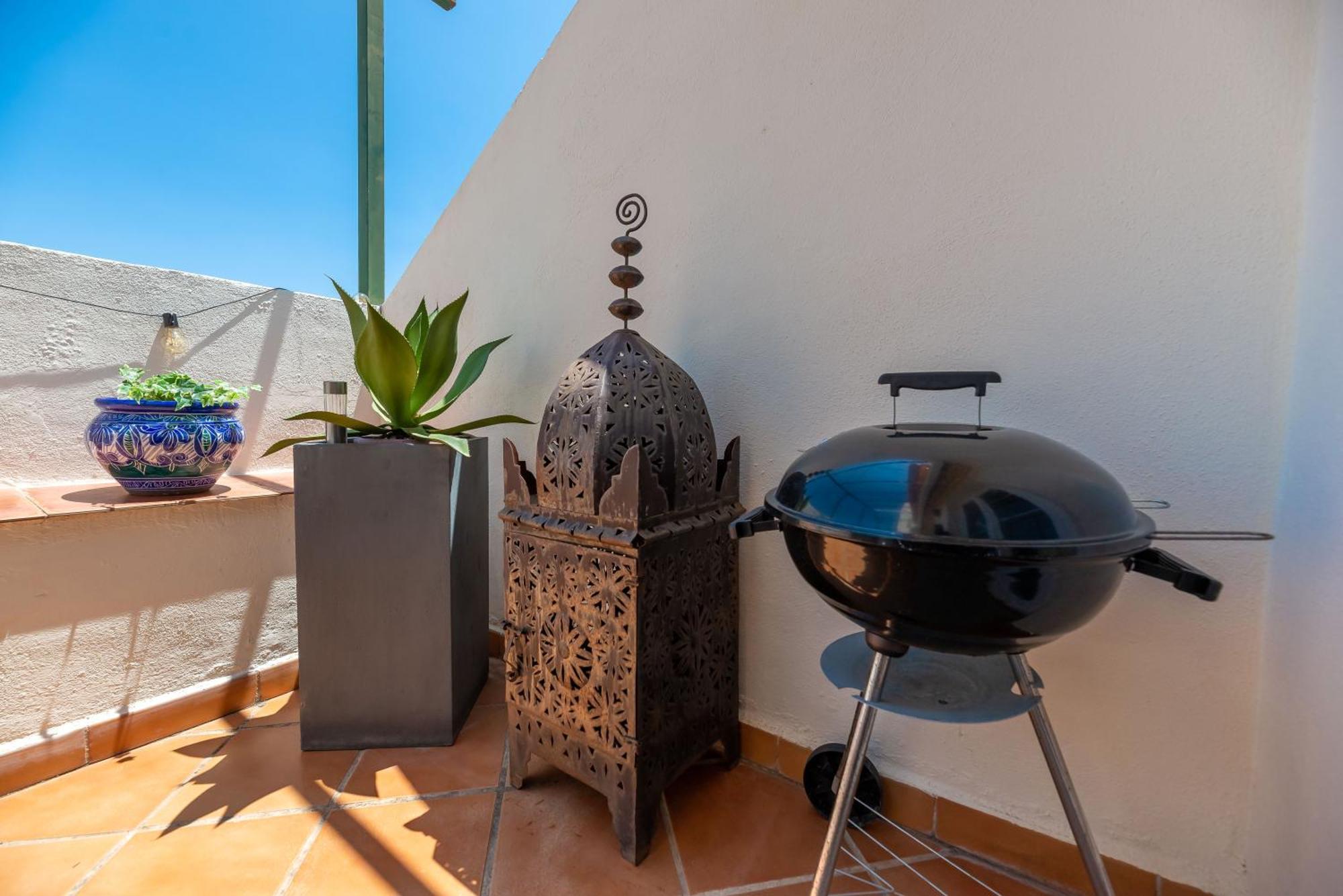 Elegant 2 Bdrm Penthouse With Bbq And Pools Daire Marbella Dış mekan fotoğraf