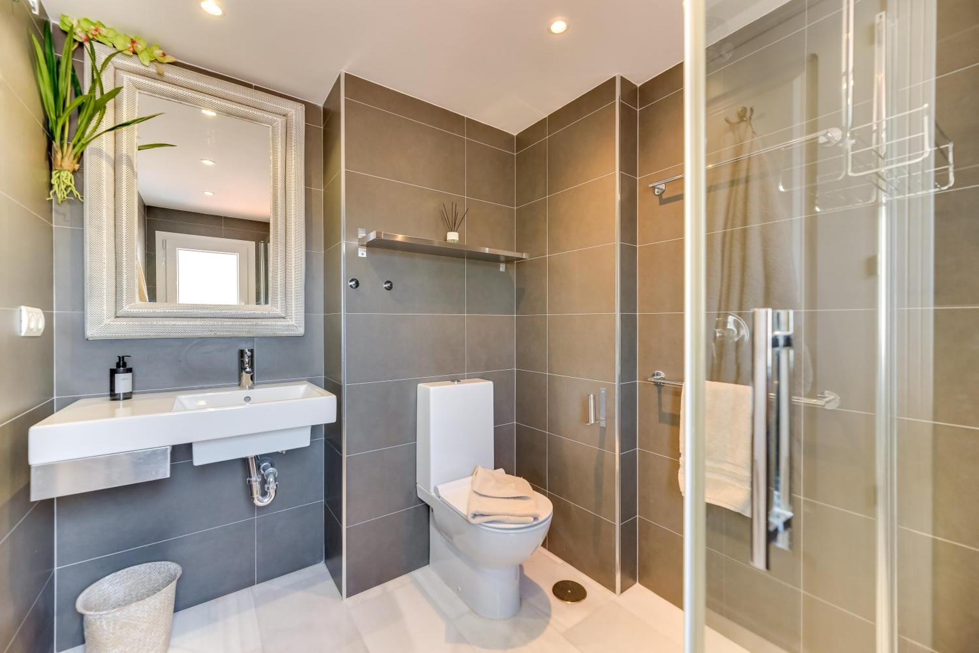 Elegant 2 Bdrm Penthouse With Bbq And Pools Daire Marbella Dış mekan fotoğraf