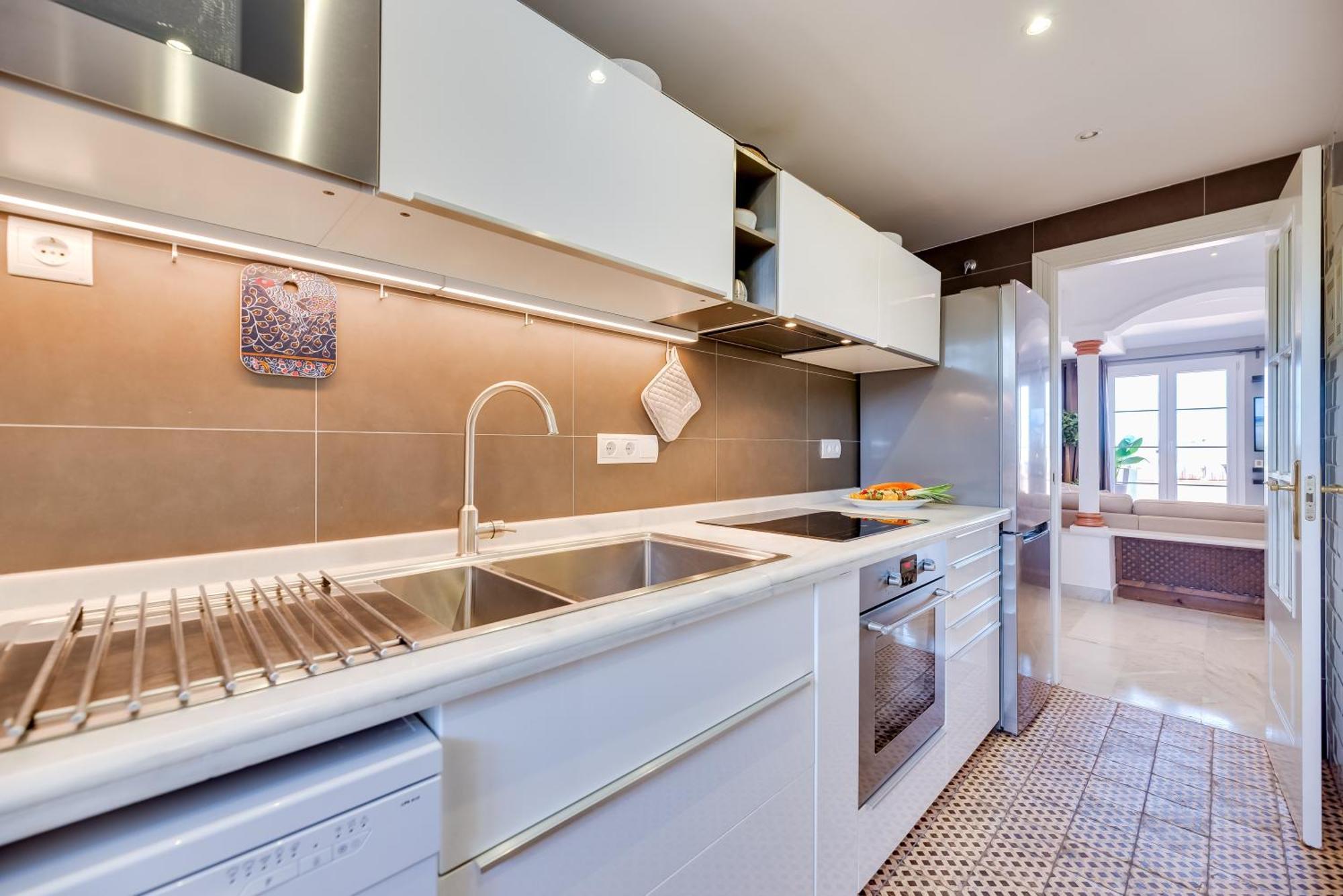 Elegant 2 Bdrm Penthouse With Bbq And Pools Daire Marbella Dış mekan fotoğraf