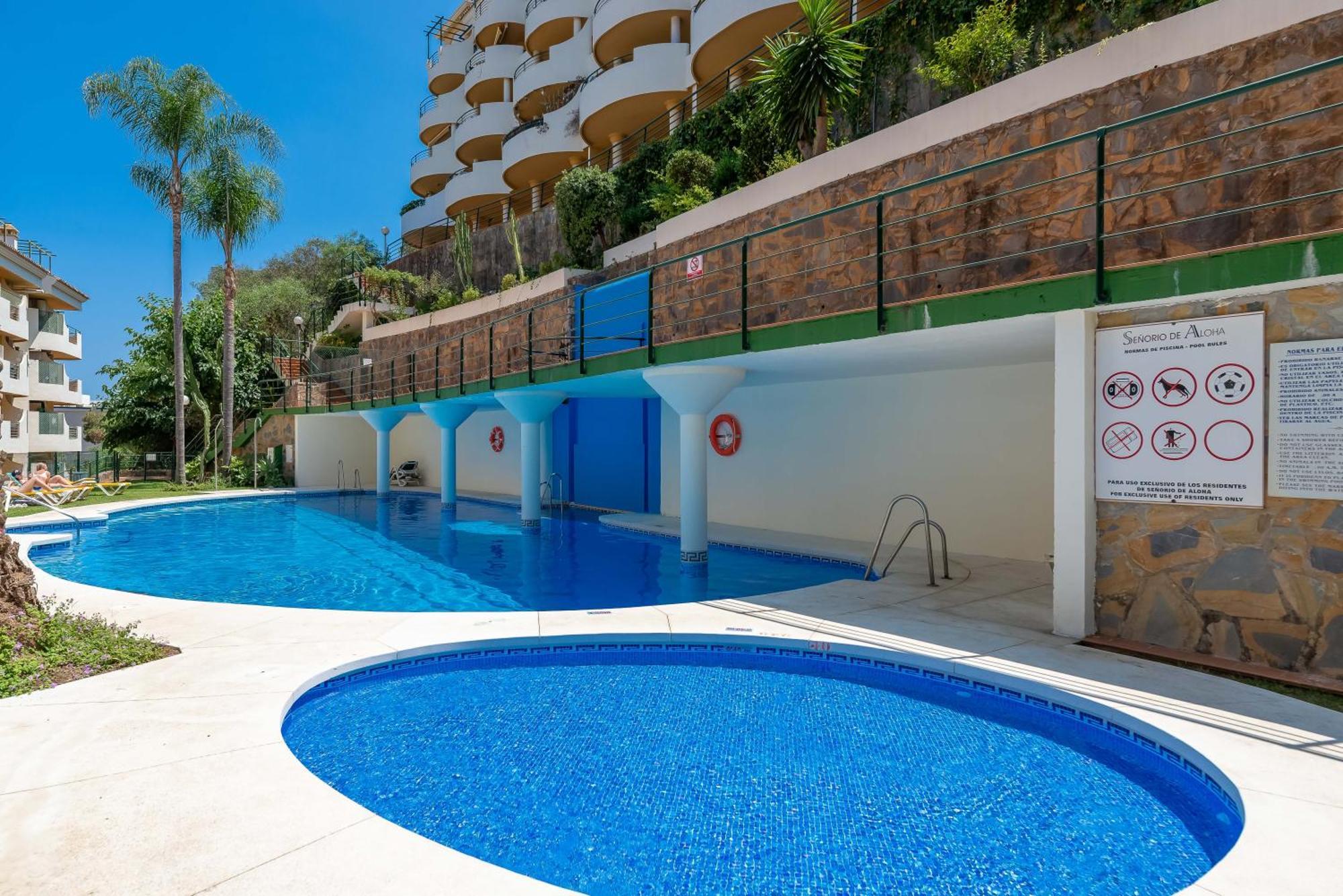 Elegant 2 Bdrm Penthouse With Bbq And Pools Daire Marbella Dış mekan fotoğraf