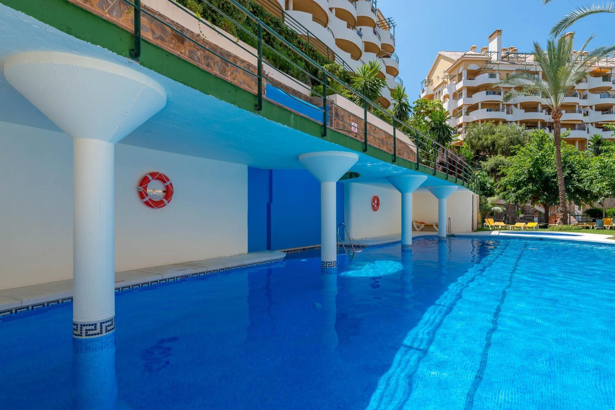 Elegant 2 Bdrm Penthouse With Bbq And Pools Daire Marbella Dış mekan fotoğraf
