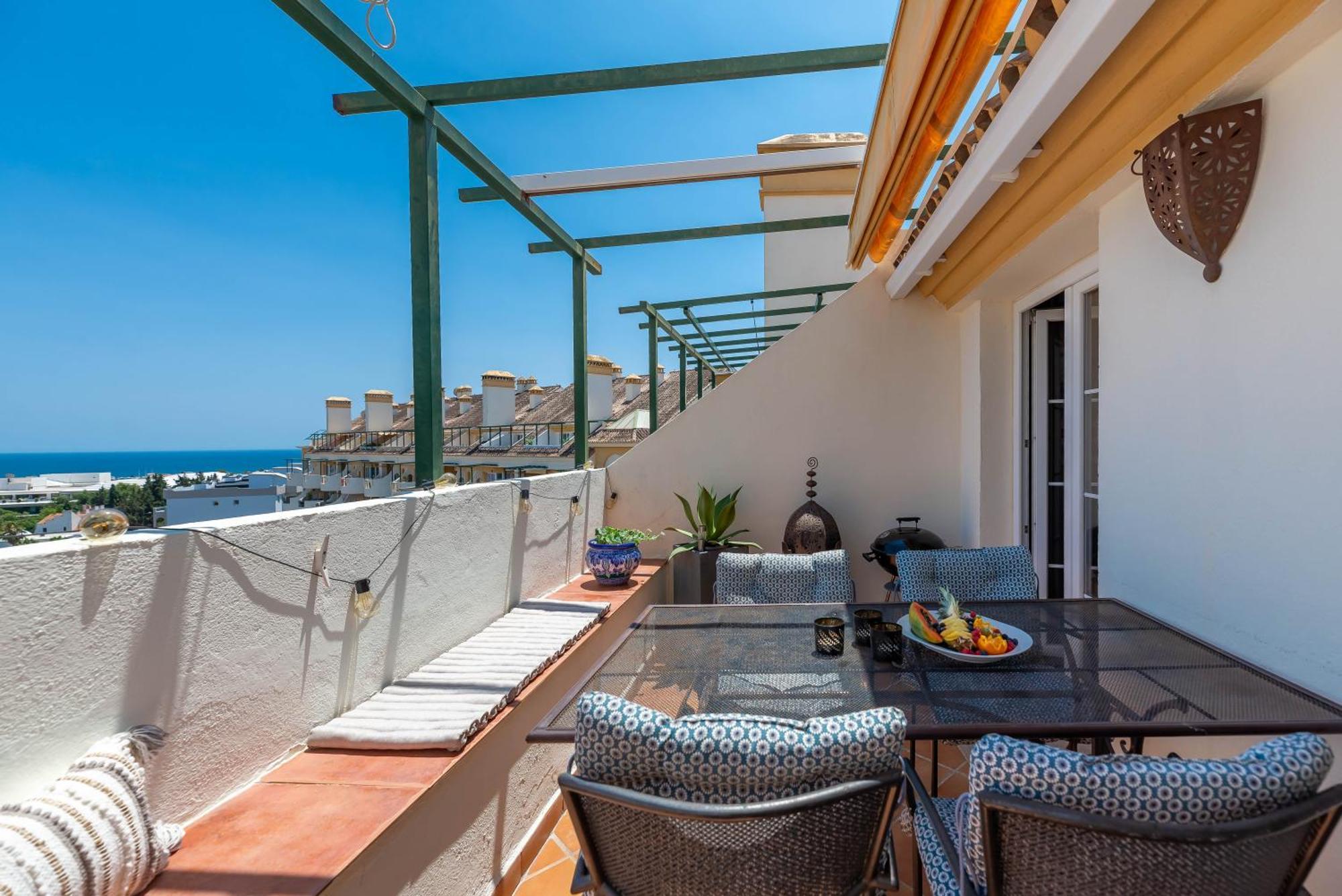 Elegant 2 Bdrm Penthouse With Bbq And Pools Daire Marbella Dış mekan fotoğraf